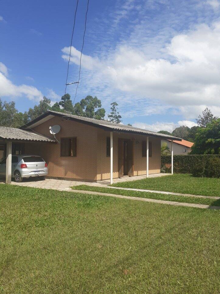 Fazenda à venda com 2 quartos, 700m² - Foto 1