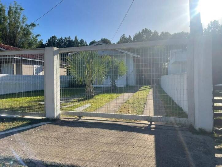 Casa à venda com 3 quartos, 120m² - Foto 3