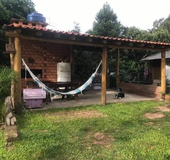 Casa à venda com 2 quartos, 80m² - Foto 2