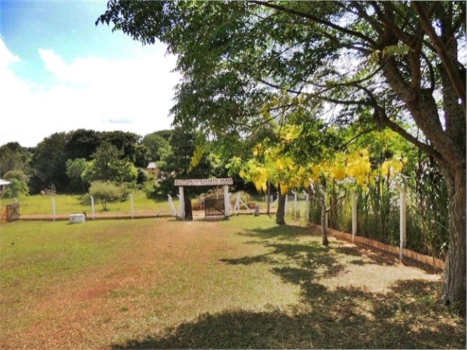 Casa à venda com 2 quartos, 100m² - Foto 13