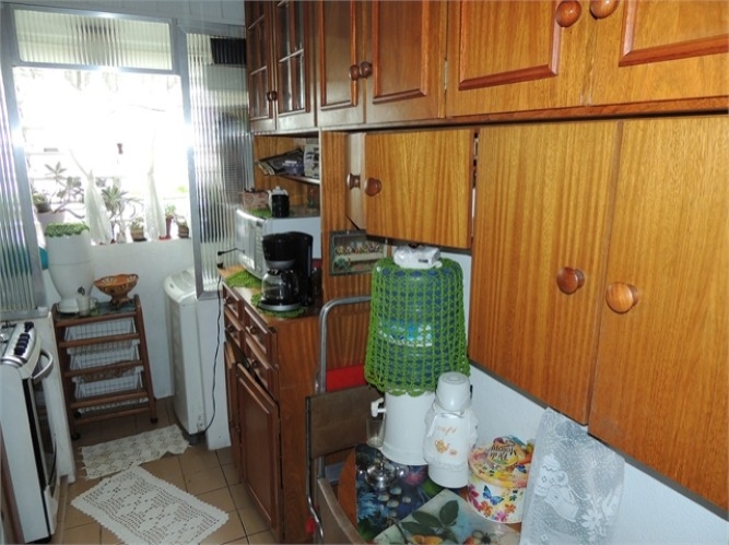 Apartamento à venda com 2 quartos, 60m² - Foto 5