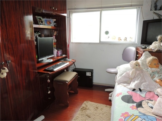 Apartamento à venda com 2 quartos, 60m² - Foto 14