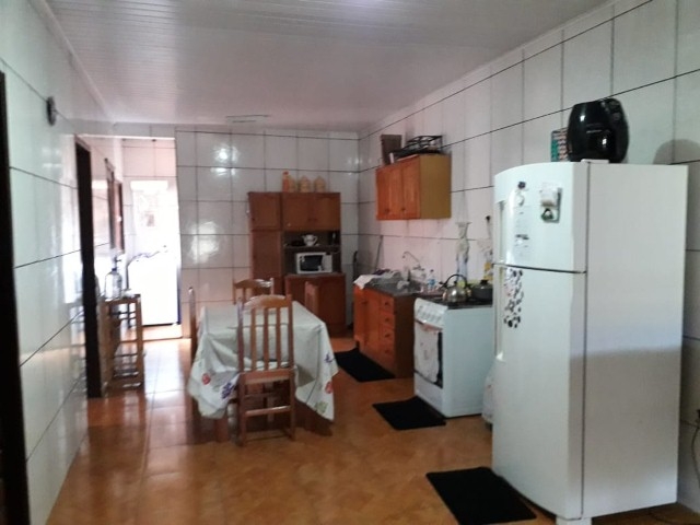 Casa à venda com 3 quartos, 90m² - Foto 8