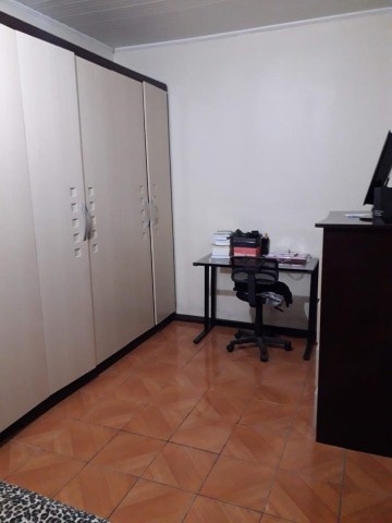 Casa à venda com 3 quartos, 90m² - Foto 3