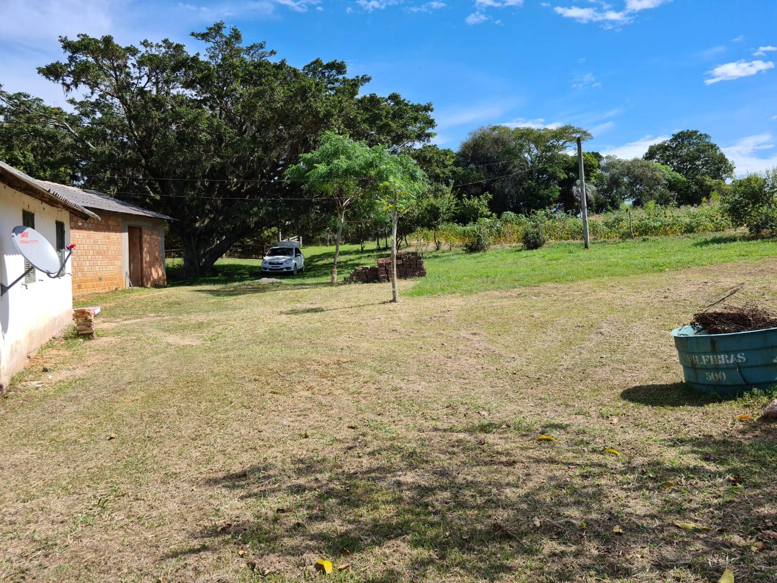 Fazenda à venda com 1 quarto, 84m² - Foto 2