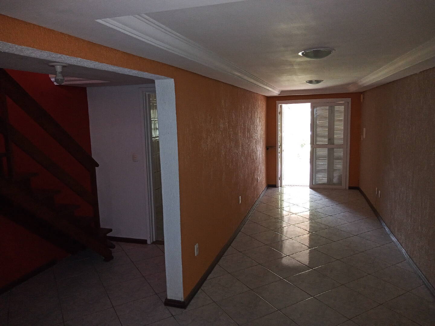 Casa à venda com 2 quartos, 142m² - Foto 4