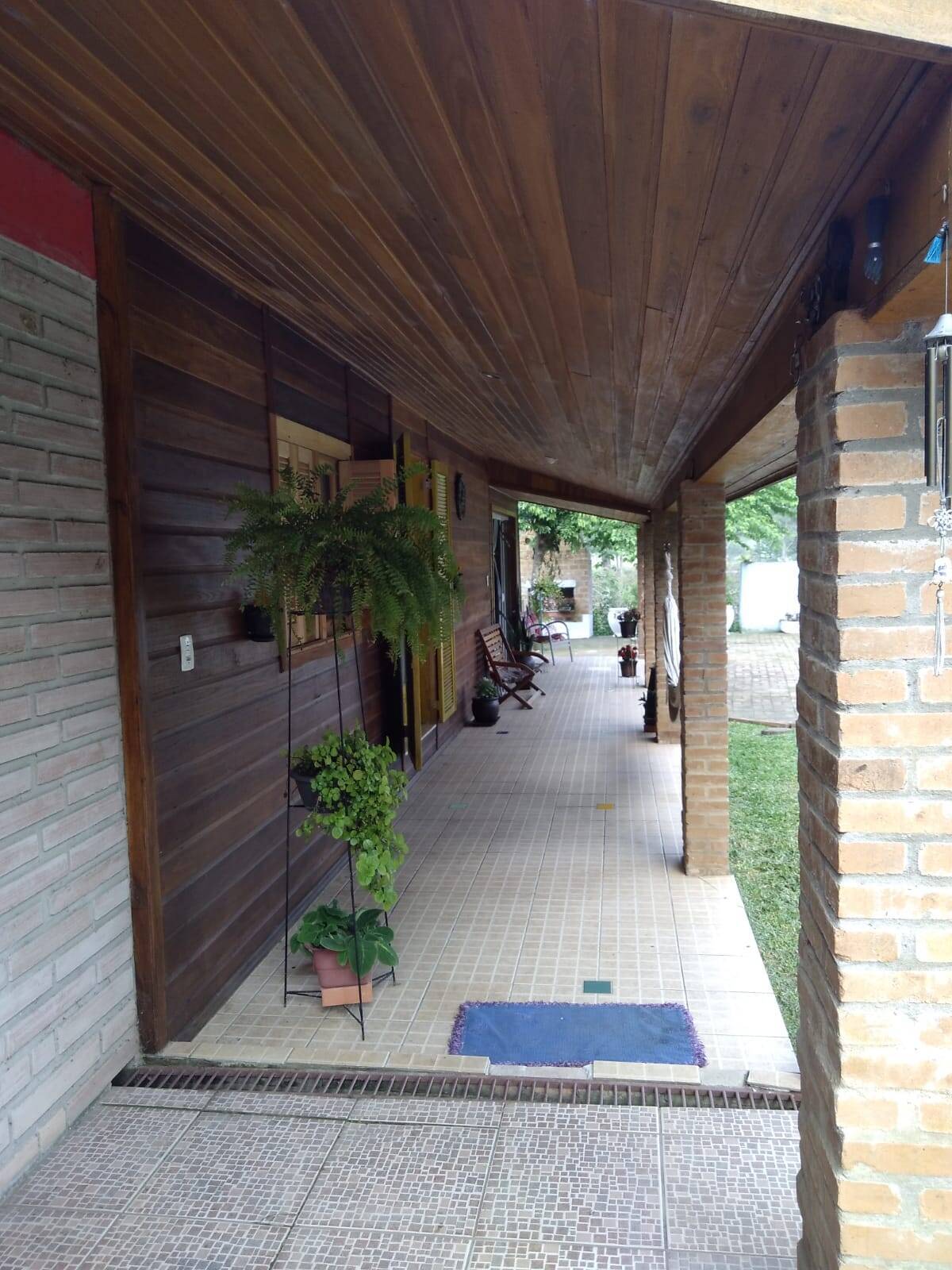 Casa à venda com 3 quartos, 300m² - Foto 4