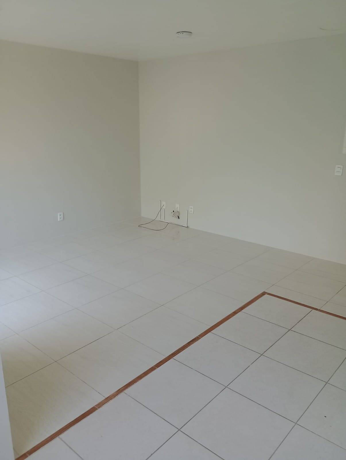 Apartamento à venda com 2 quartos, 70m² - Foto 12