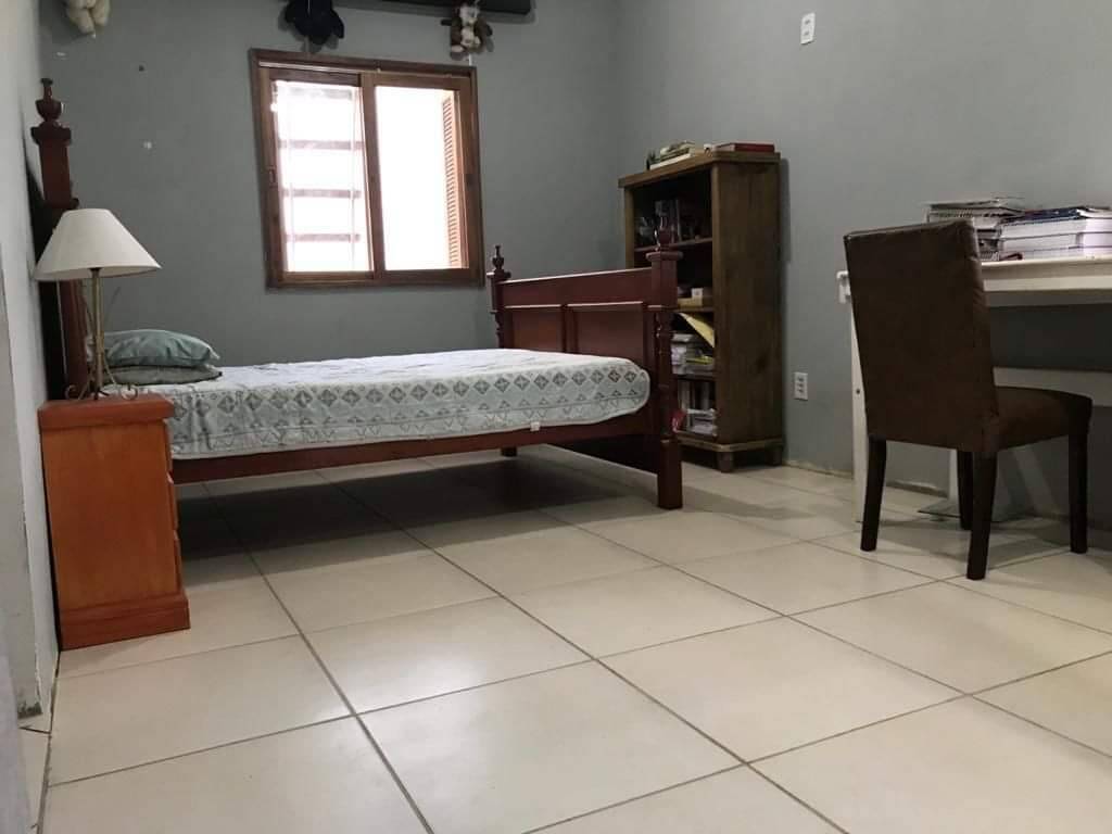 Casa à venda com 3 quartos, 160m² - Foto 3