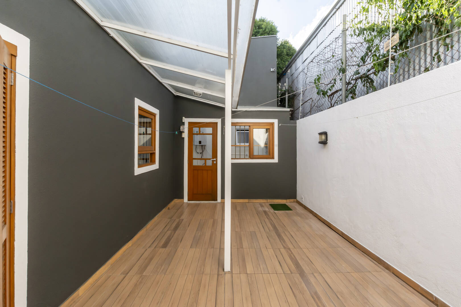 Casa à venda com 2 quartos, 145m² - Foto 14