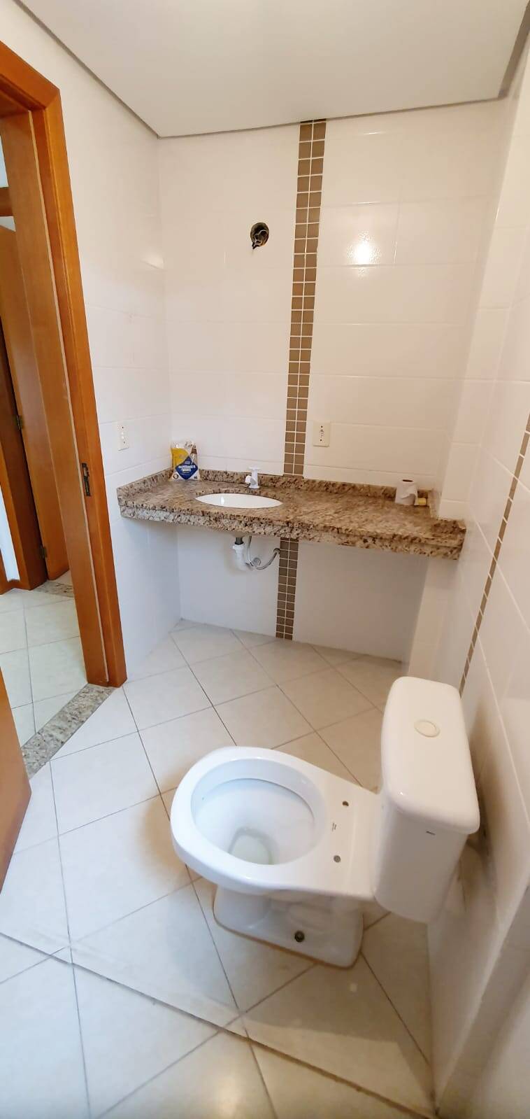 Apartamento à venda com 2 quartos, 67m² - Foto 18