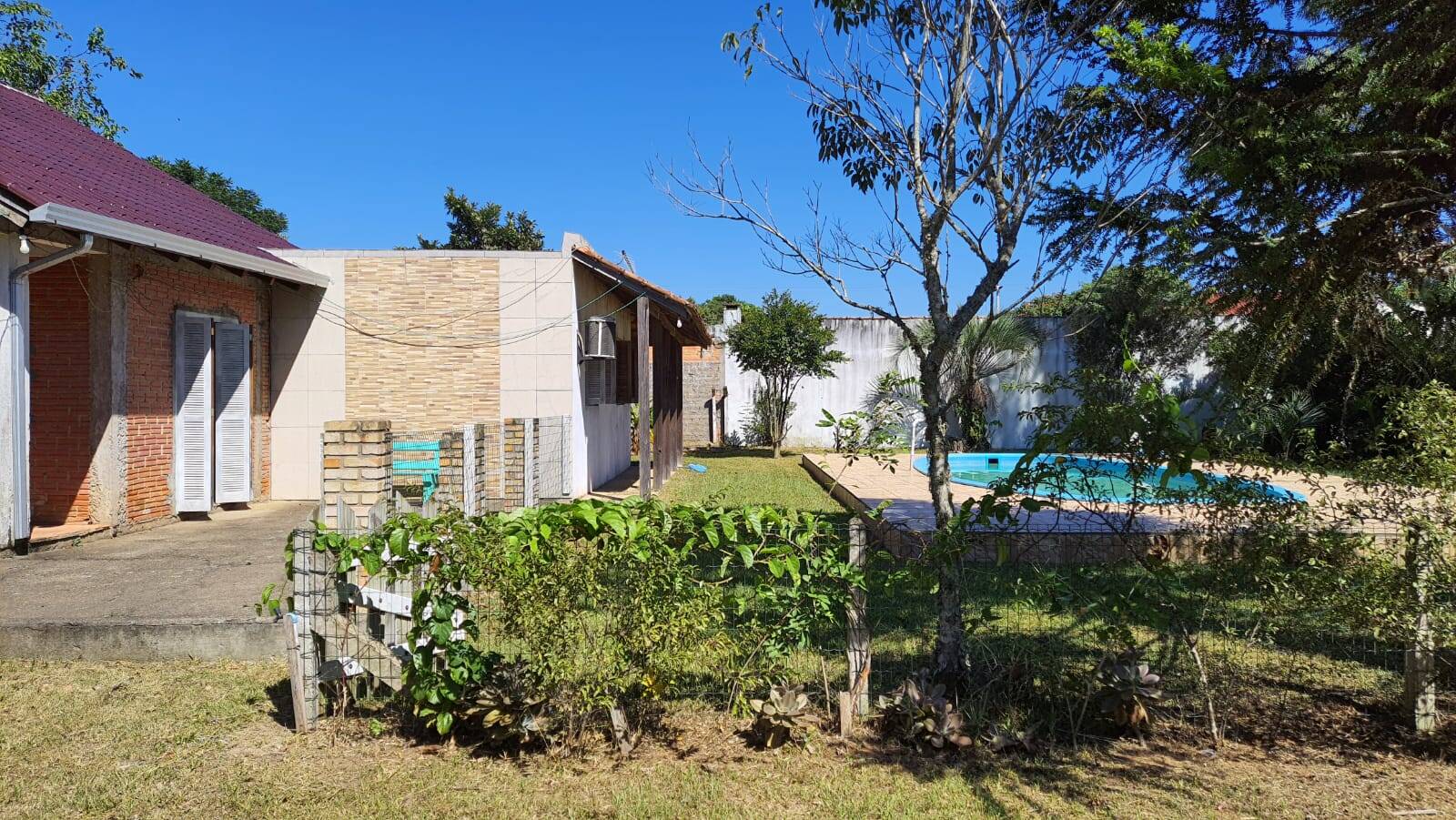 Fazenda à venda com 5 quartos, 204m² - Foto 4