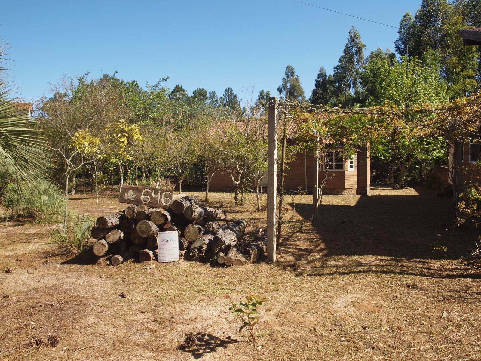 Fazenda à venda com 3 quartos, 2056m² - Foto 1