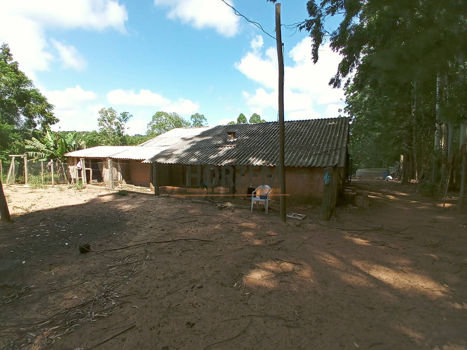 Fazenda à venda com 2 quartos, 250m² - Foto 11