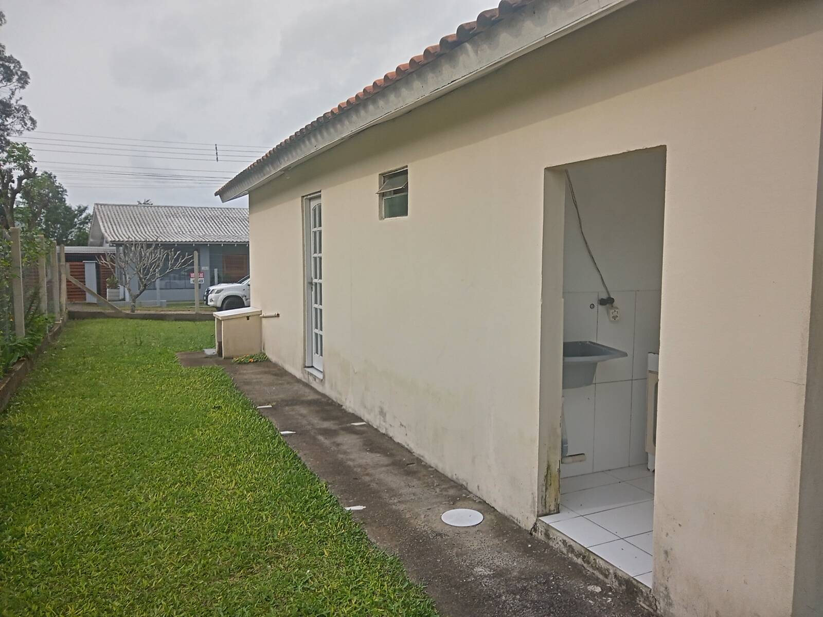 Casa à venda com 2 quartos, 80m² - Foto 3