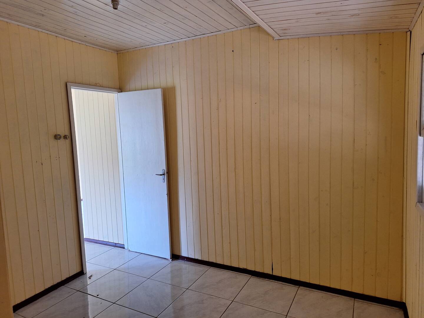 Casa à venda com 2 quartos, 63m² - Foto 10