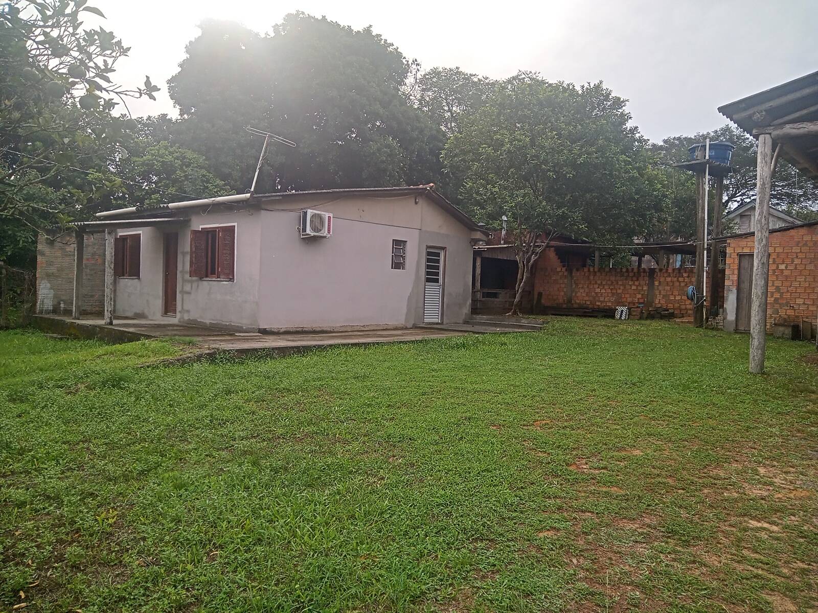 Fazenda à venda com 1 quarto, 140m² - Foto 1