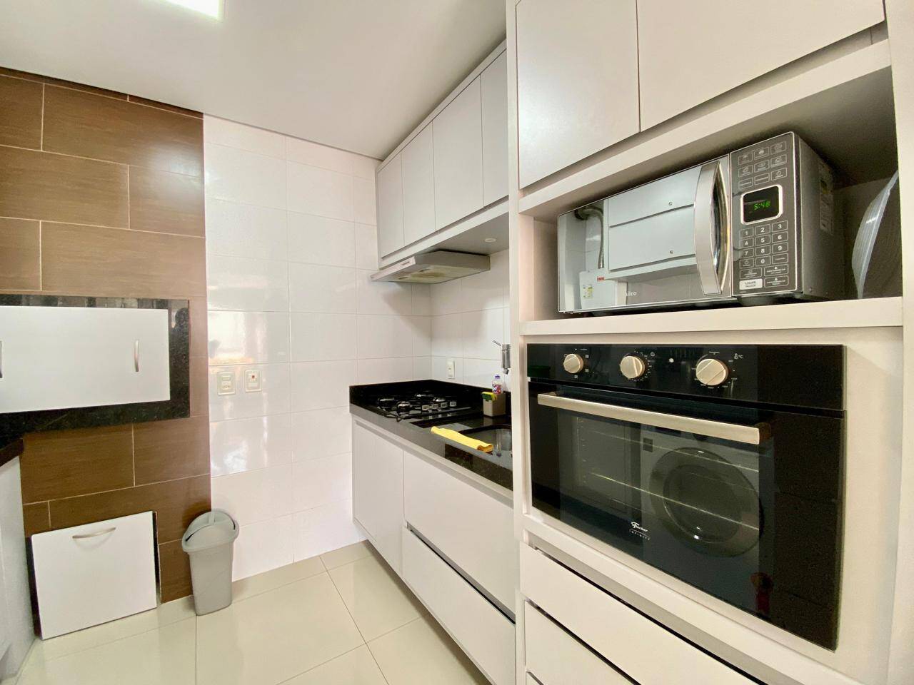 Apartamento à venda com 2 quartos, 63m² - Foto 8