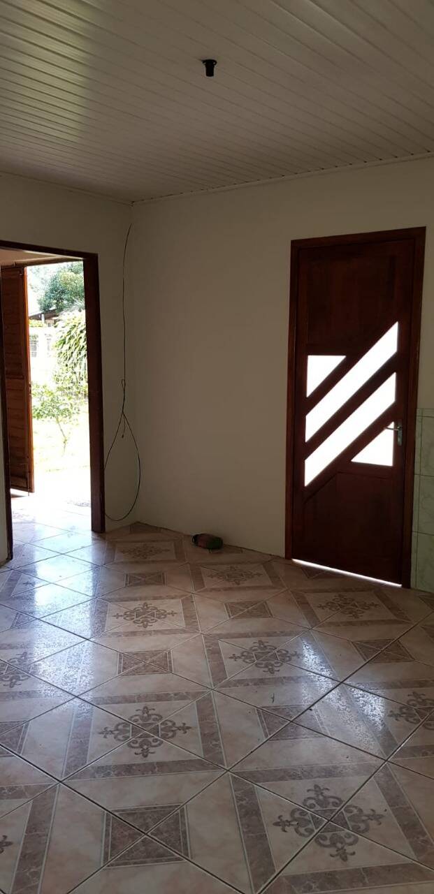 Casa à venda com 2 quartos, 75m² - Foto 5