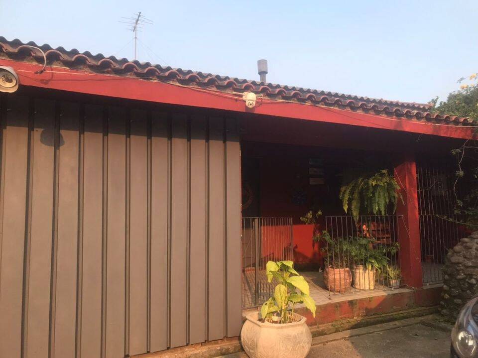 Casa à venda com 2 quartos, 140m² - Foto 3