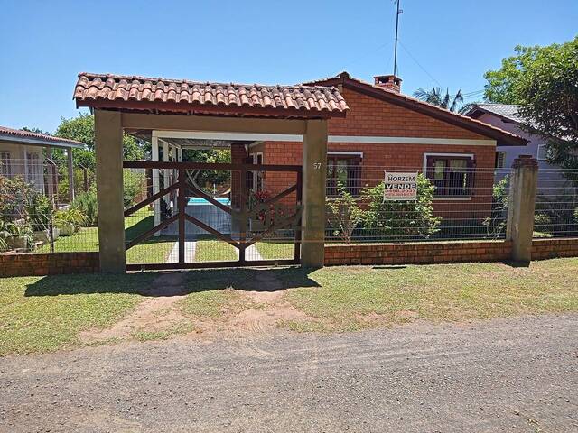 Casa de Condomínio 130 m² em Águas Claras em Viamão, por R